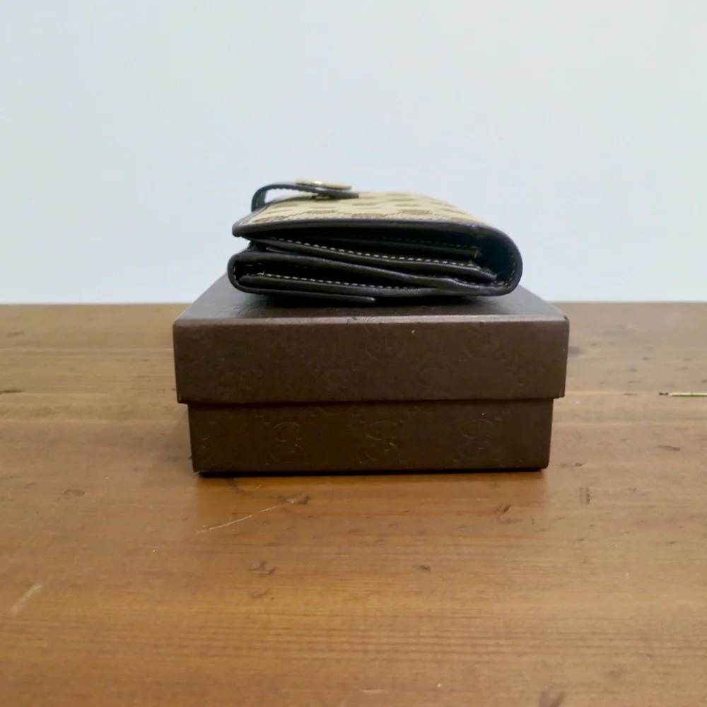 GUCCI Vintage Lovely Heart Continental Wallet GG Monogram Canvas Leather and Box - Picture 5 of 15